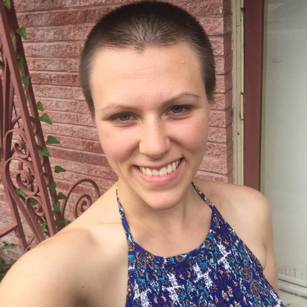 Meet your Posher, Lauren